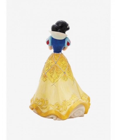 Disney Snow White Deluxe Figurine $88.75 Figurines